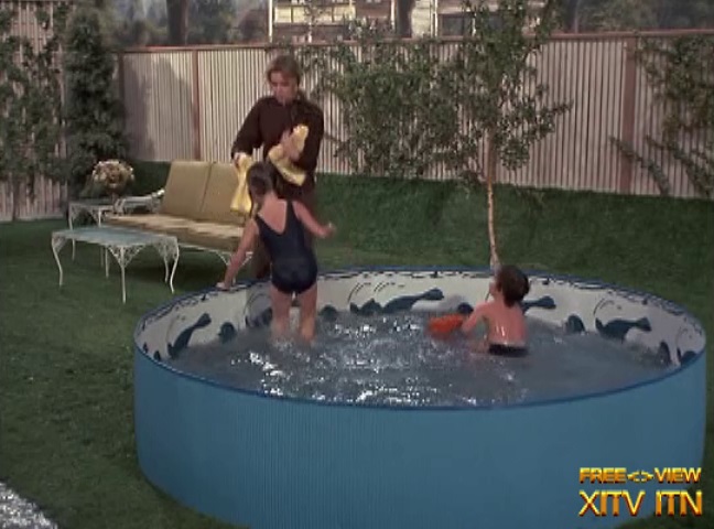  XITV FREE <> VIEW Bewitched! Starring Elizabeth Montgomery and Erin Murphy! XITV Is Must See TV! 