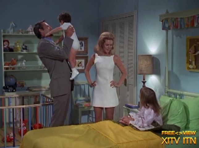  XITV FREE <> VIEW Bewitched! Starring Elizabeth Montgomery and Erin Murphy! XITV Is Must See TV! 